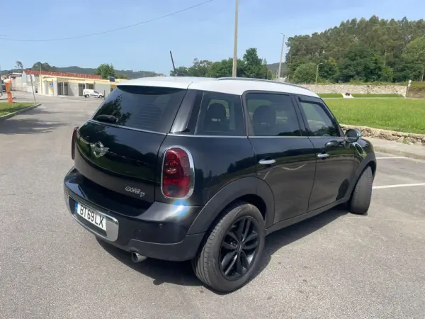 MINI Countryman 3