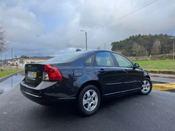 Volvo S40 12