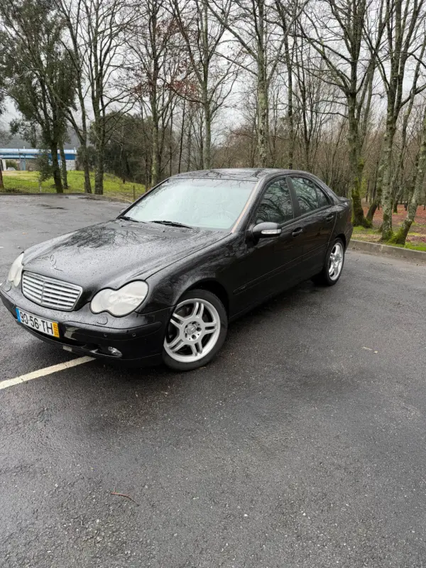 Mercedes-Benz C 270 8