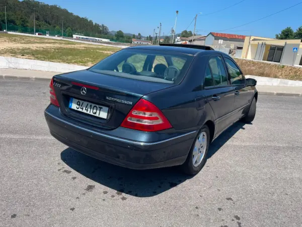 Mercedes-Benz C 200 5