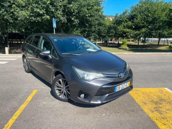 Toyota Avensis 11