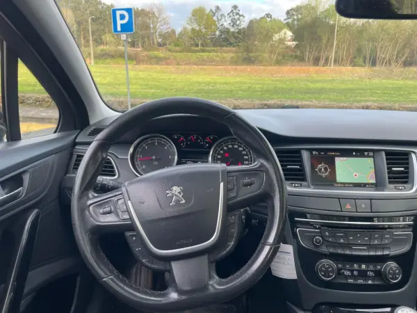 Peugeot 508 SW 12
