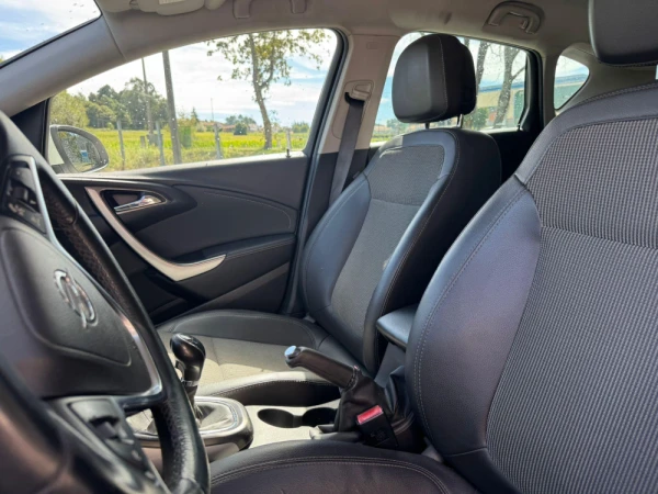 Opel Astra 17