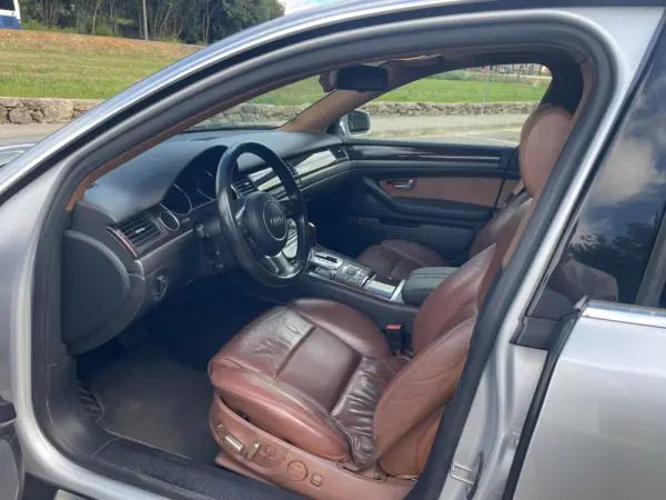 Audi A8 16