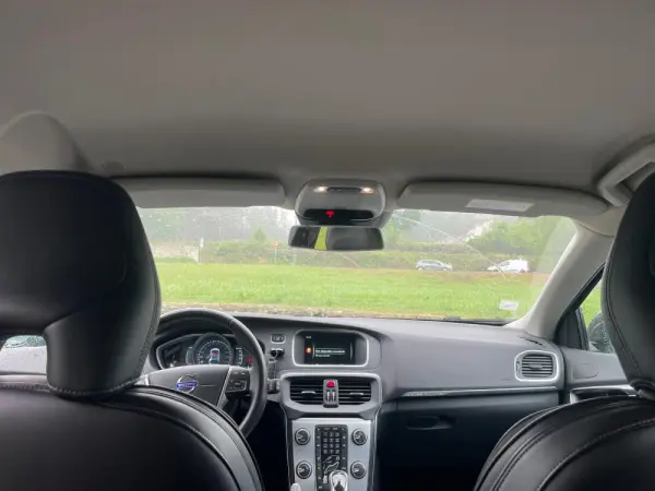 Volvo V40 Cross Country 12