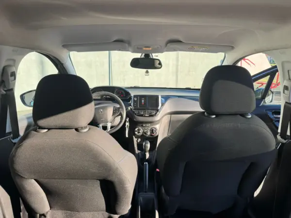 Peugeot 208 2