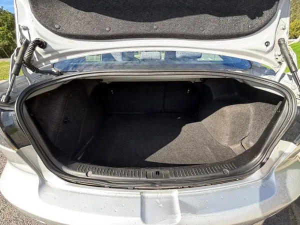 Mazda 3 16