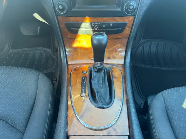 Mercedes-Benz E 220 CDi Classic BE Auto. 7