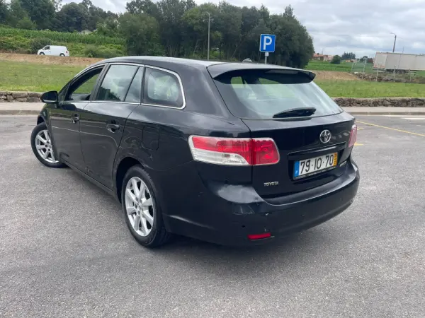 Toyota Avensis 5