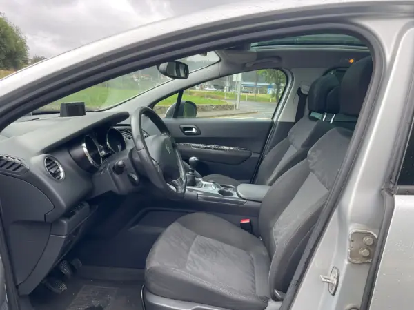 Peugeot 3008 4