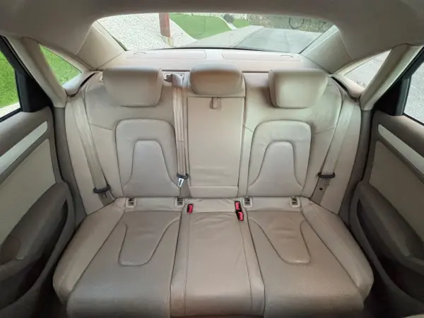 Audi A4 2.7 TDi V6 S-line Multitronic 12