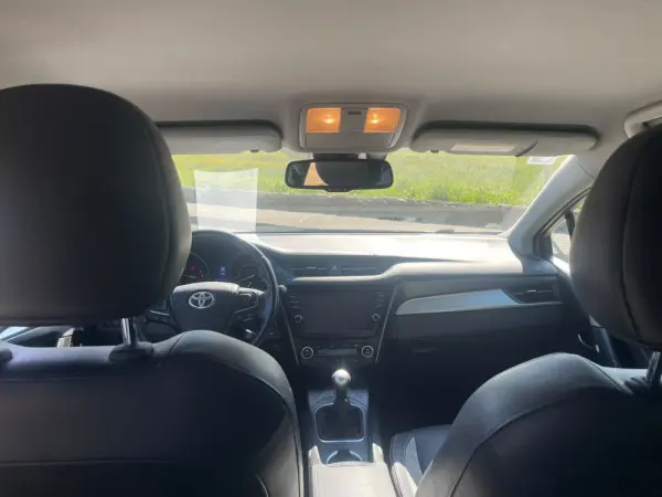 Toyota Avensis 4