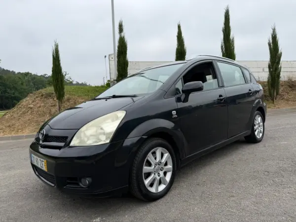 Toyota Corolla Verso 6