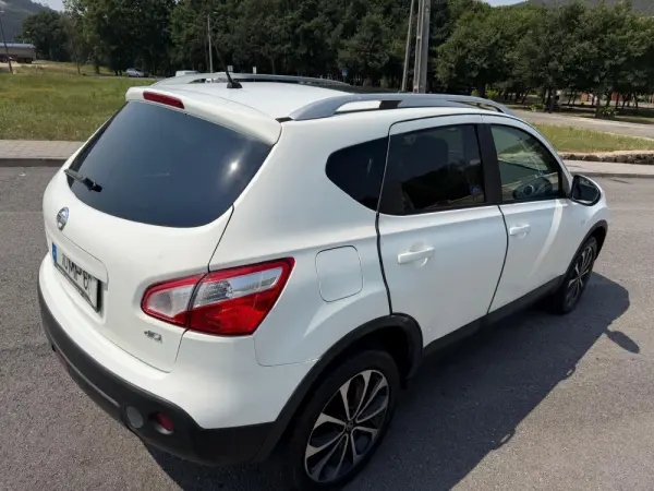 Nissan Qashqai 11