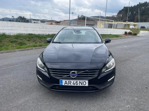 Volvo V60 11