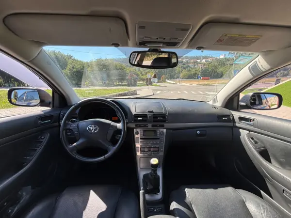 Toyota Avensis SW 2.0 D-4D Exclusive 2