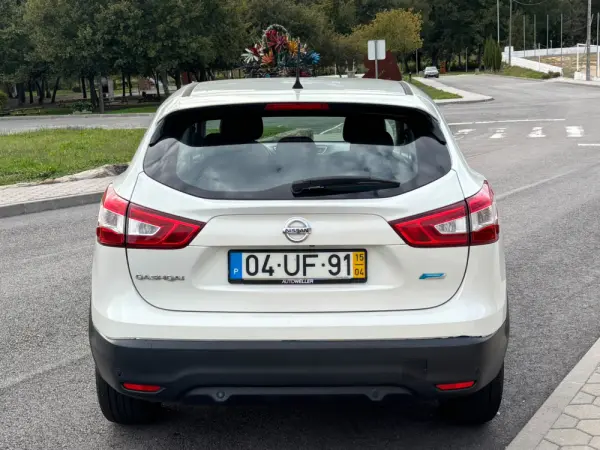 Nissan Qashqai 11
