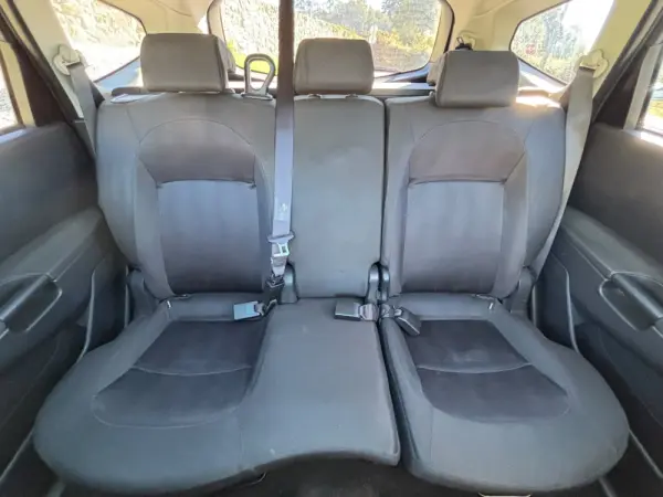 Nissan Qashqai +2 17
