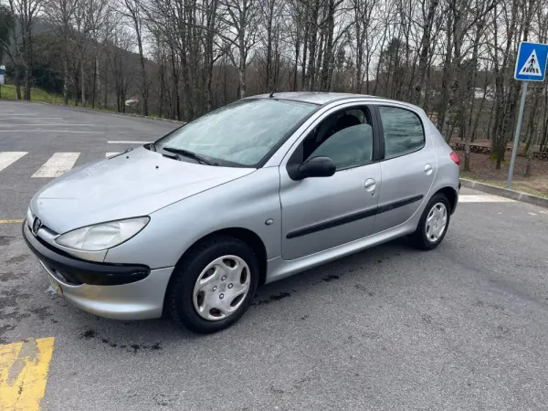 Peugeot 206 1