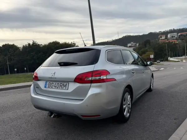 Peugeot 308 1.2 PureTech Style 16