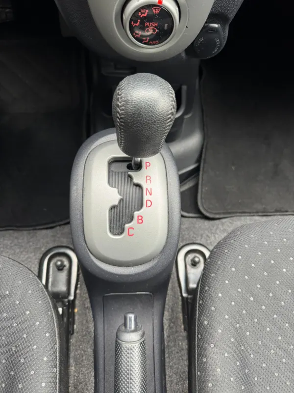 Mitsubishi i-MiEV 11