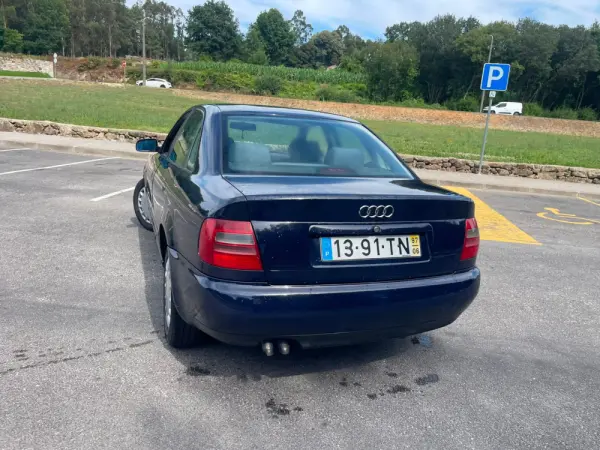 Audi A4 9