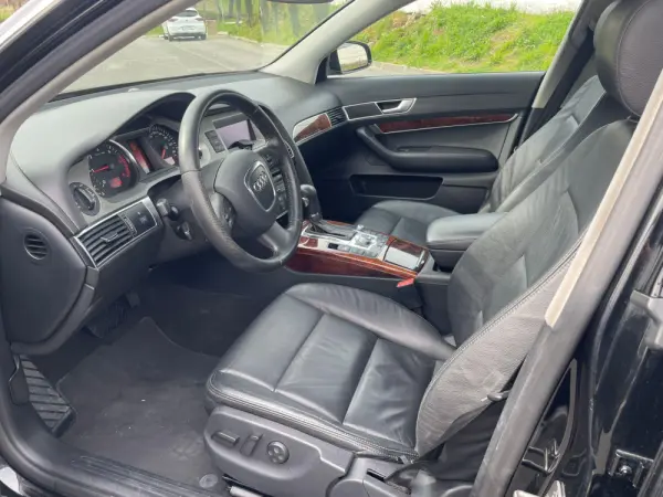 Audi A6 8