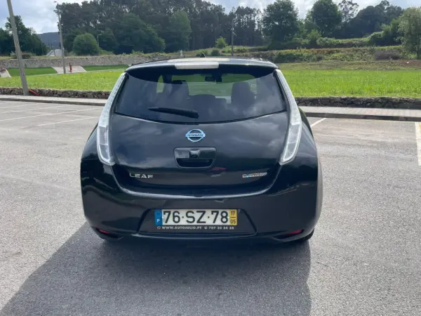 Nissan Leaf 7