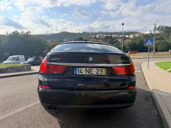 BMW 520 d Auto 11