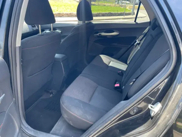 Toyota Auris 16