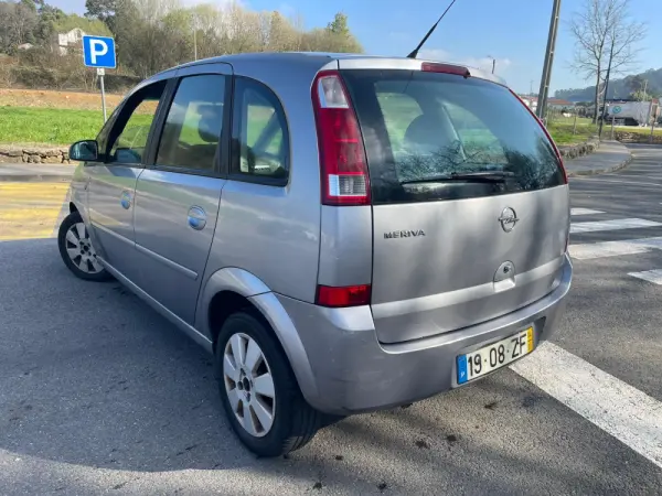 Opel Meriva 16