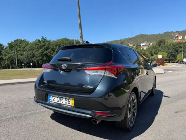 Toyota Auris 2