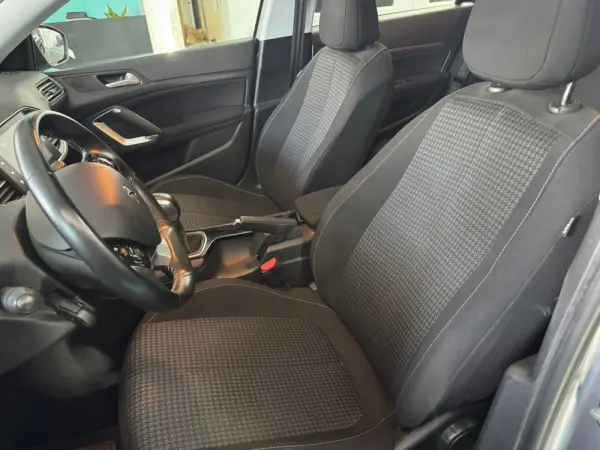 Peugeot 308 19