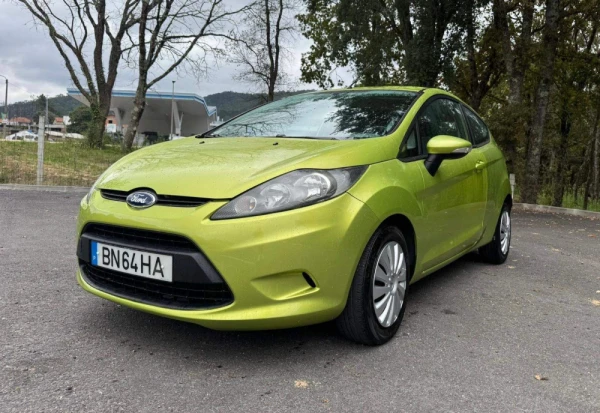 Ford Fiesta 16