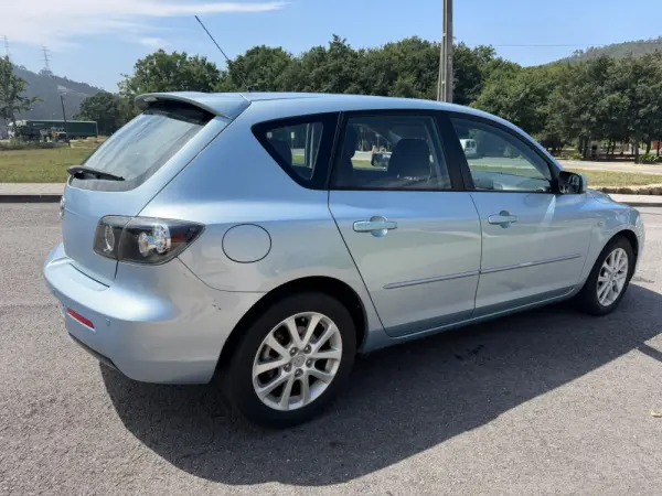 Mazda 3 3