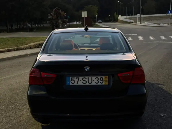 BMW 318 d 7