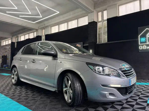 Peugeot 308 15