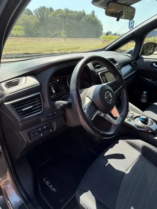 Nissan Leaf 2