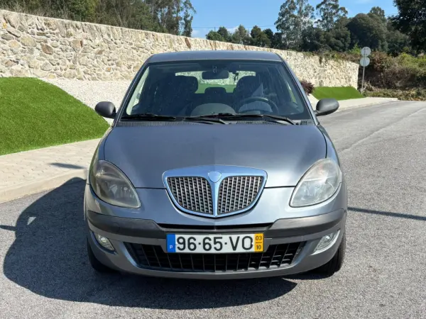 Lancia Ypsilon 3