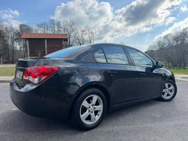 Chevrolet Cruze 3