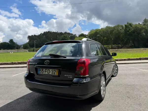 Toyota Avensis 9