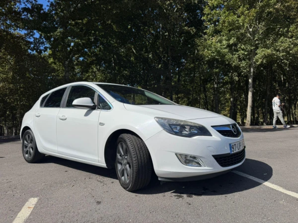 Opel Astra 2
