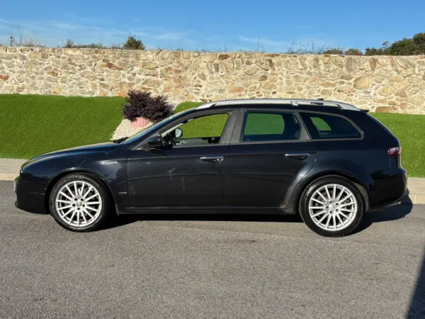 Alfa Romeo 159 Sportwagon 1.9 JTDm 16V Q-Tronic 15