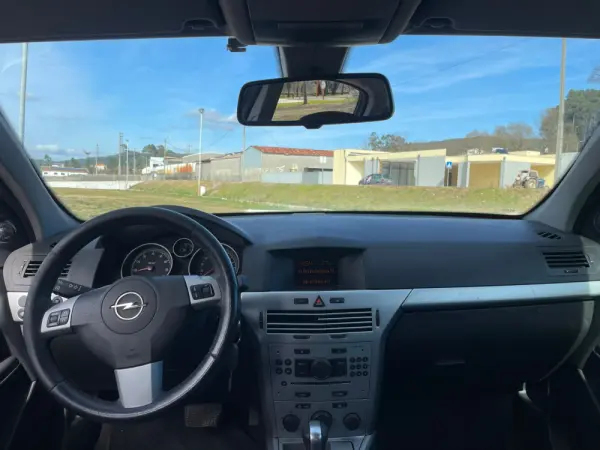 Opel Astra 2