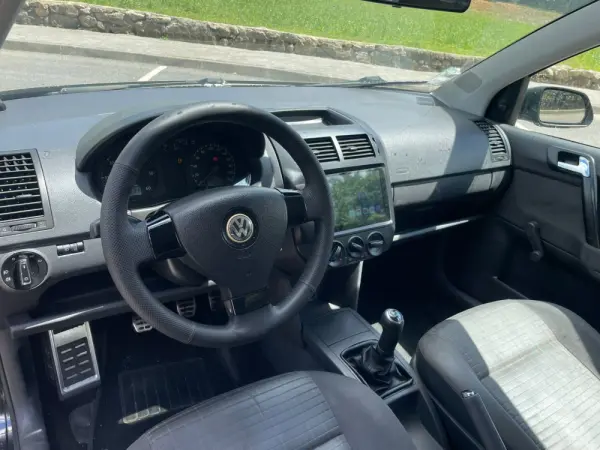 Volkswagen Polo 11