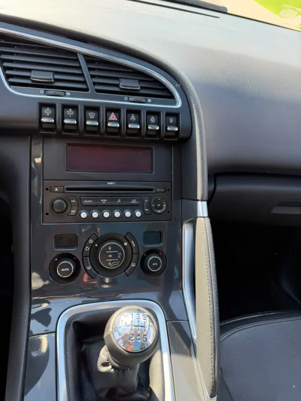 Peugeot 3008 6