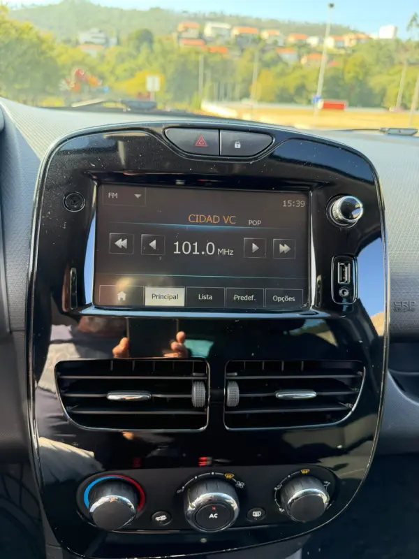Renault Clio 9