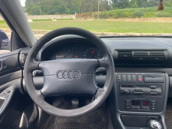 Audi A4 14