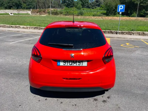 Peugeot 208 3