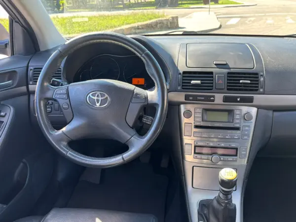 Toyota Avensis SW 2.0 D-4D Exclusive 11